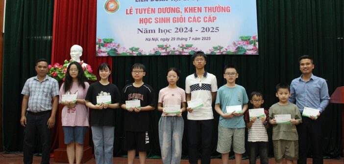 Ceremony to honor and reward excellent students of the 2024 – 2025 school year